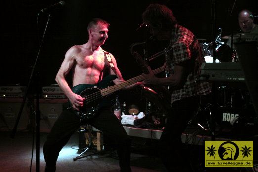 The Hotknives (UK) meets Mark Foggo - It-s Skatime, Kassablanca Jena - 29. Oktober 2011 (18).JPG